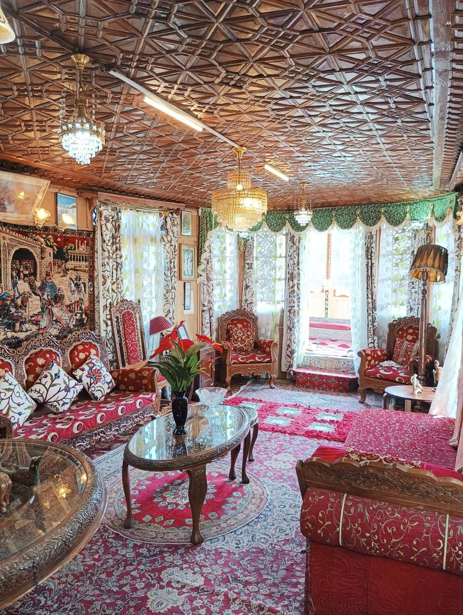 New Minar Group Of Houseboats Hotel Srinagar  Luaran gambar