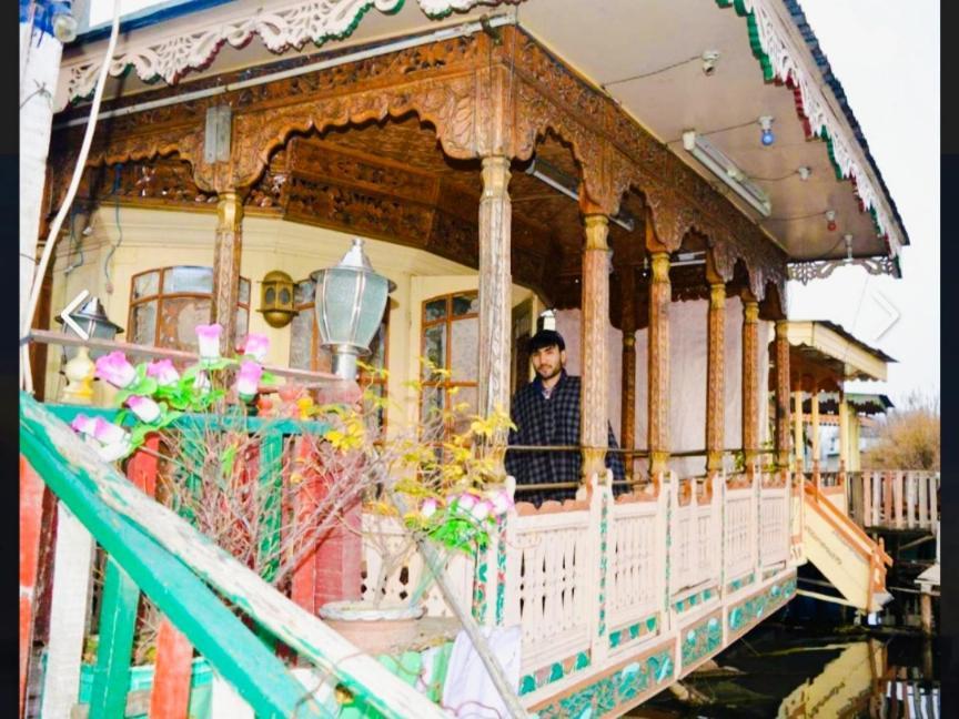 New Minar Group Of Houseboats Hotel Srinagar  Luaran gambar